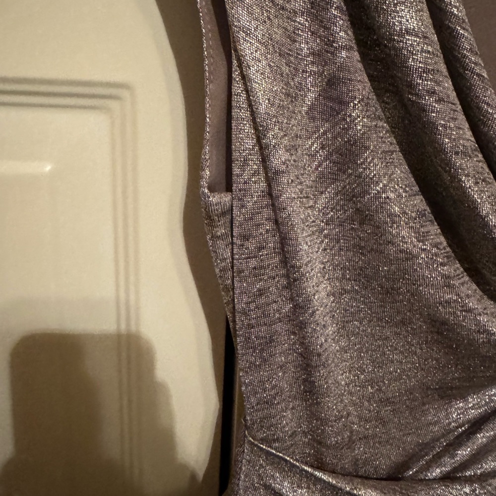 Connected Apparel Semi formal dress size 4 excellent condition - Picture 6 of 10